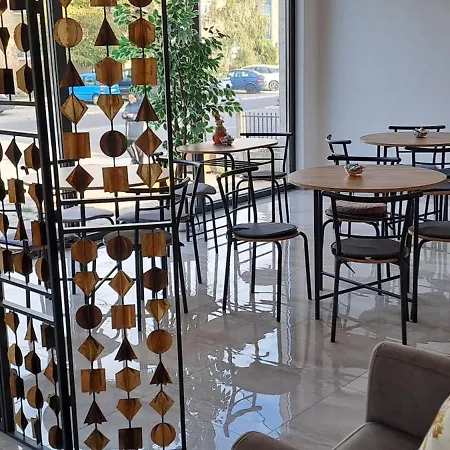 Ivan's アパートホテル